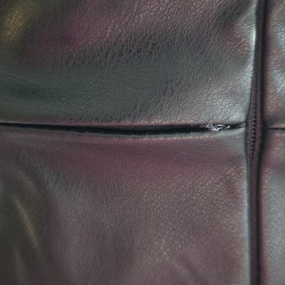 DKNY Women's Flutter Sleeve Faux Wrap with Hardware, Size 2 - Picture 6 of 7